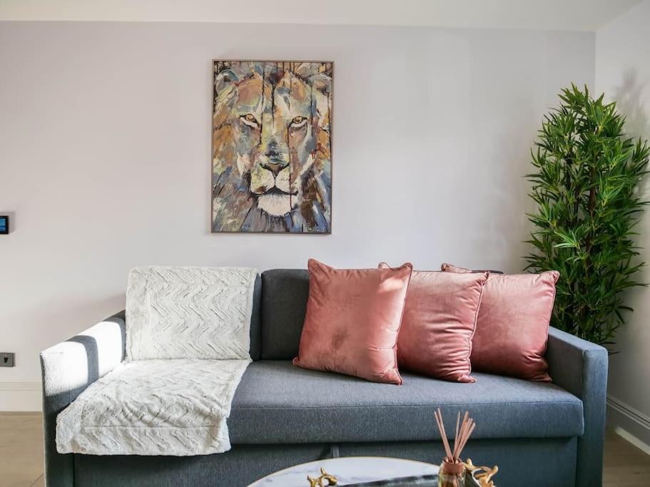 Stylish Retreat For Your Short Getaway Londen Buitenkant foto